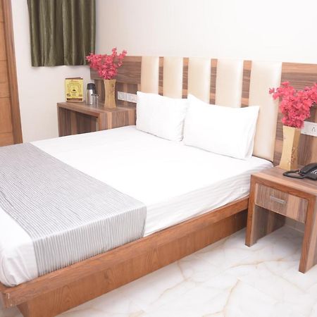 Hotel Golden Oasis - A Well Hygiene Property Paharganj Eksteriør billede