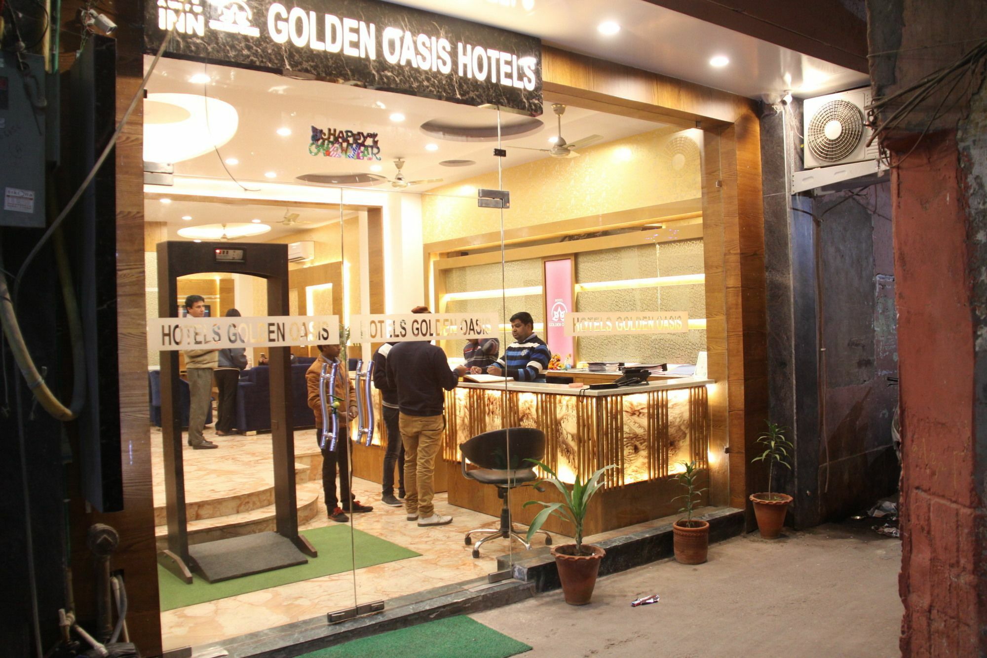 Hotel Golden Oasis - A Well Hygiene Property Paharganj Eksteriør billede